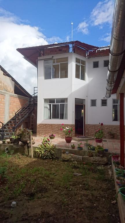 Casa Hospedaje Teresita Чачапояс Экстерьер фото